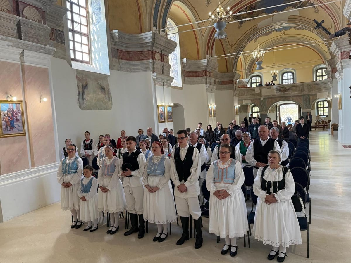 Hodočašće Kulturno umjetničkih društava u Biskupijsko marijansko svetište u Novu Raču